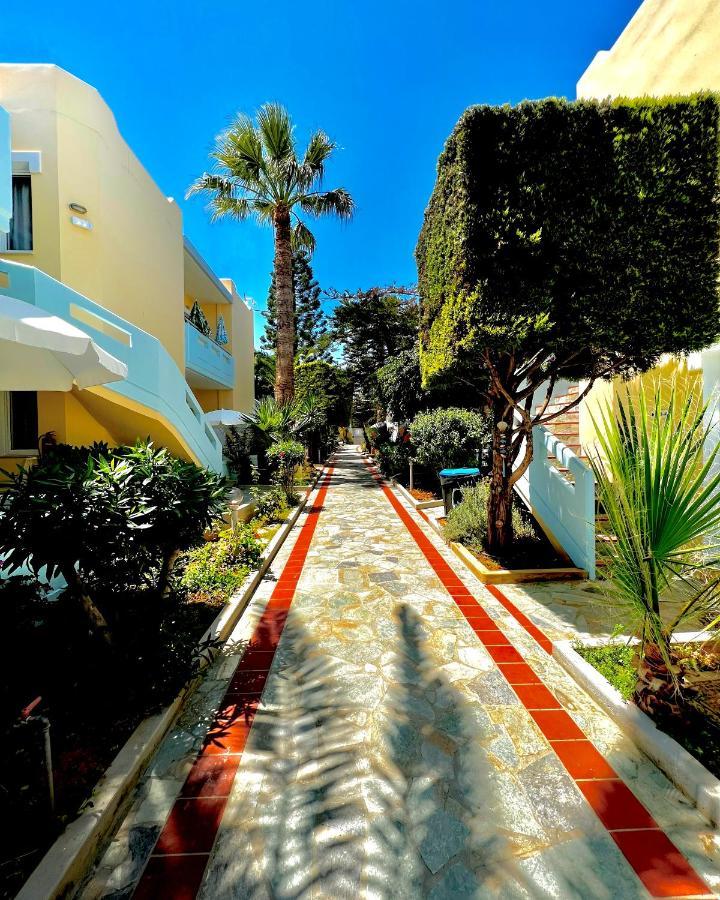 Mediterranea Apartments Като-Даратсо Экстерьер фото