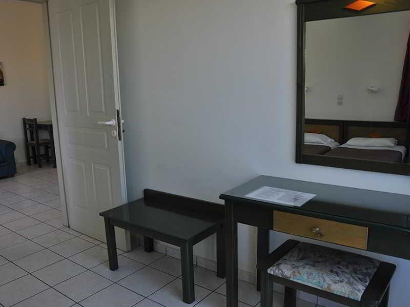 Mediterranea Apartments Като-Даратсо Экстерьер фото