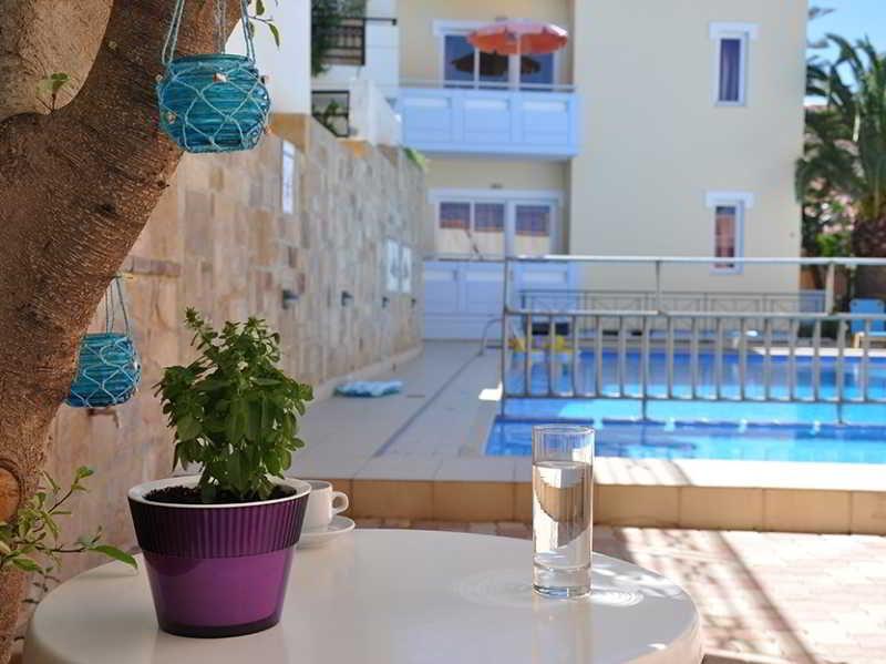Mediterranea Apartments Като-Даратсо Экстерьер фото
